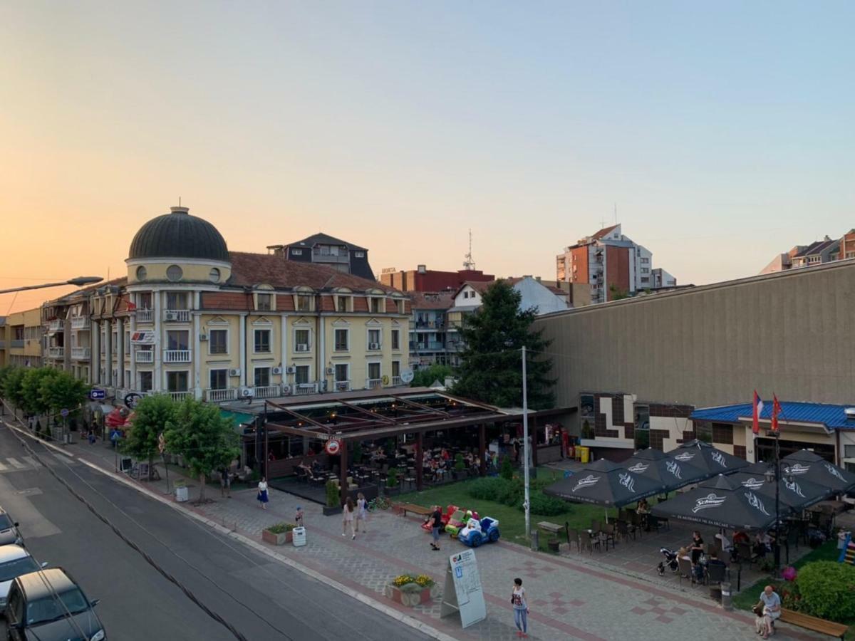 La Apartamento Centroom Jagodina Zewnętrze zdjęcie