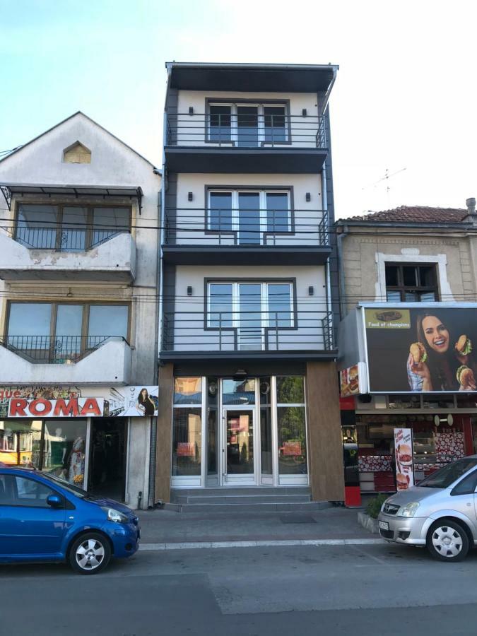 La Apartamento Centroom Jagodina Zewnętrze zdjęcie