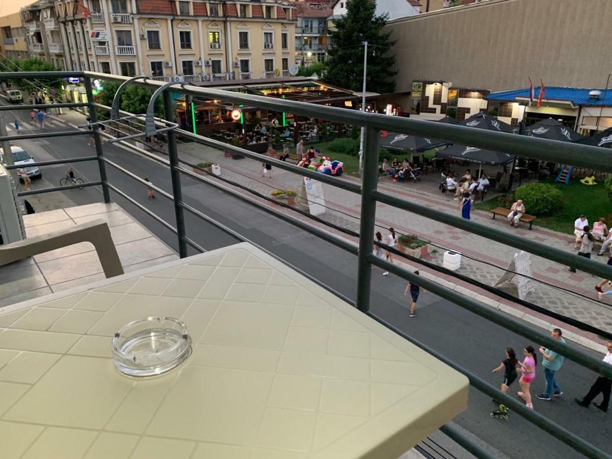 La Apartamento Centroom Jagodina Zewnętrze zdjęcie