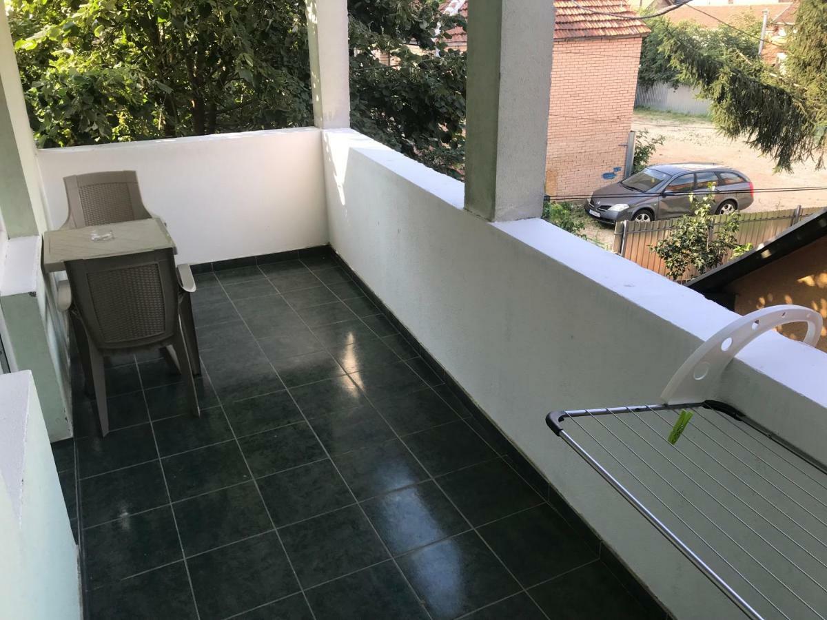 La Apartamento Centroom Jagodina Zewnętrze zdjęcie